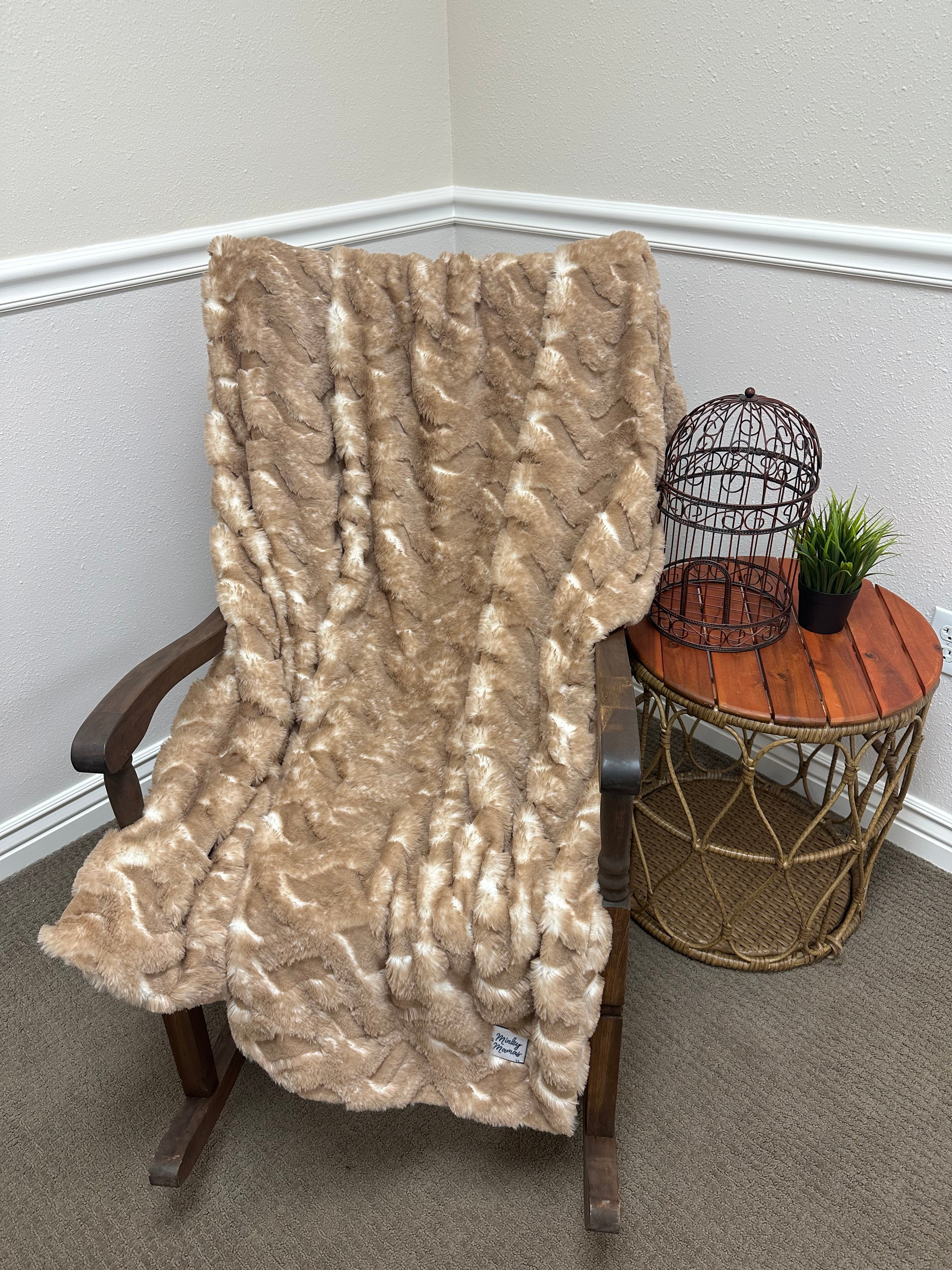 Cora Throw