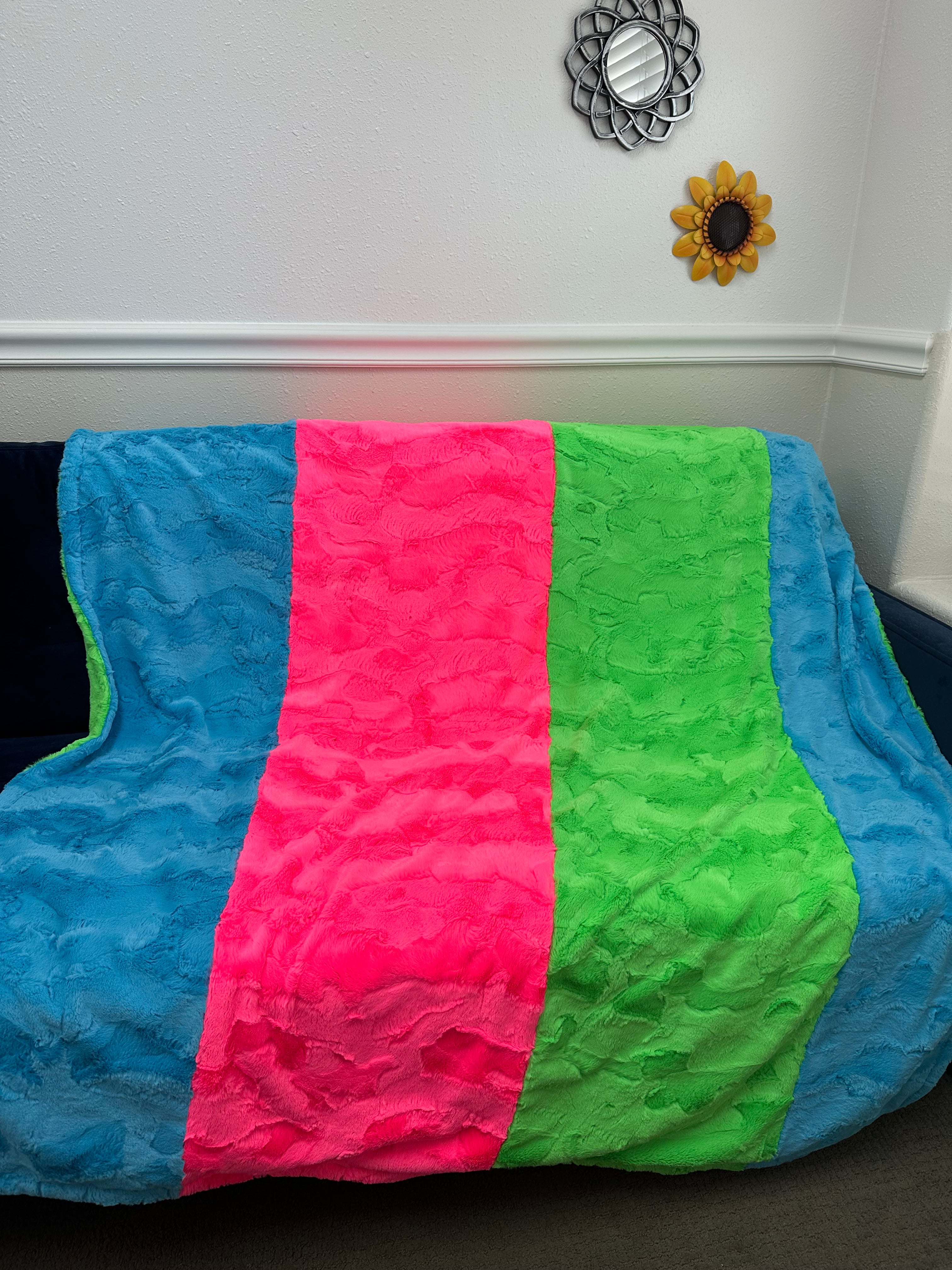 Neon Ma Miller