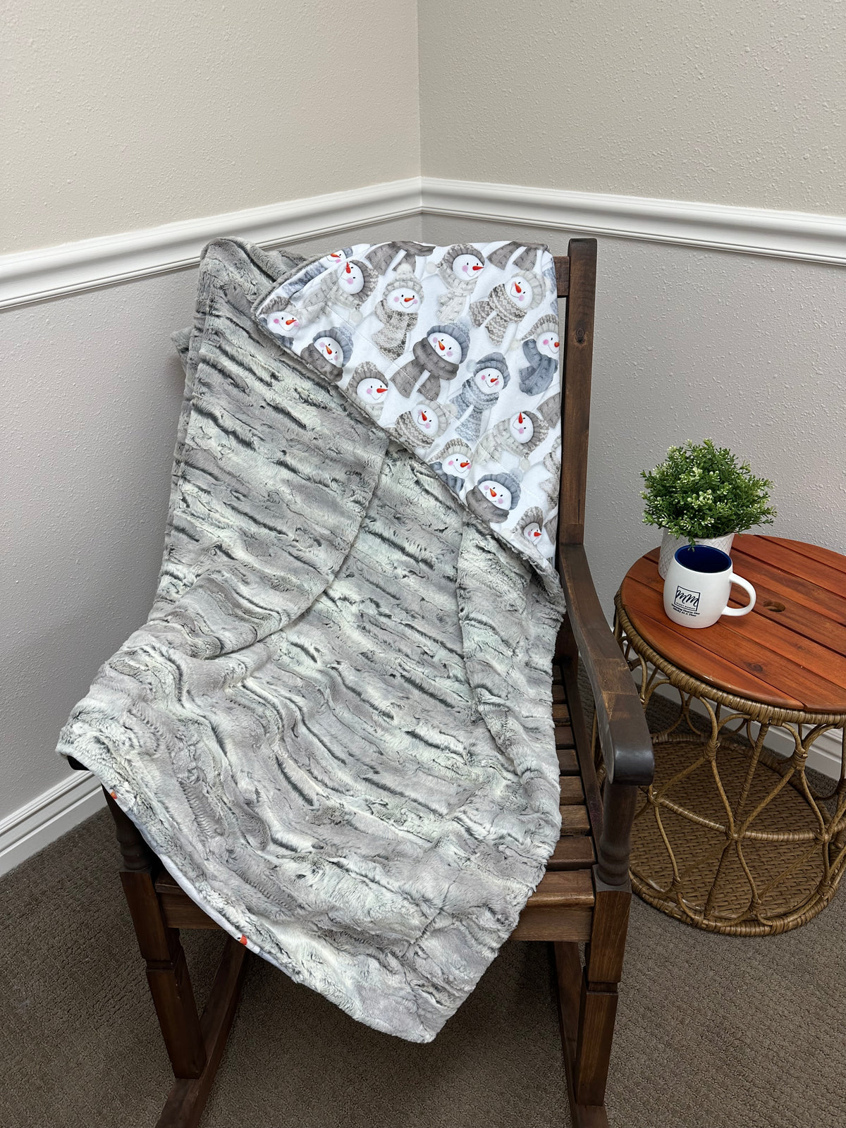 Snowman Throw