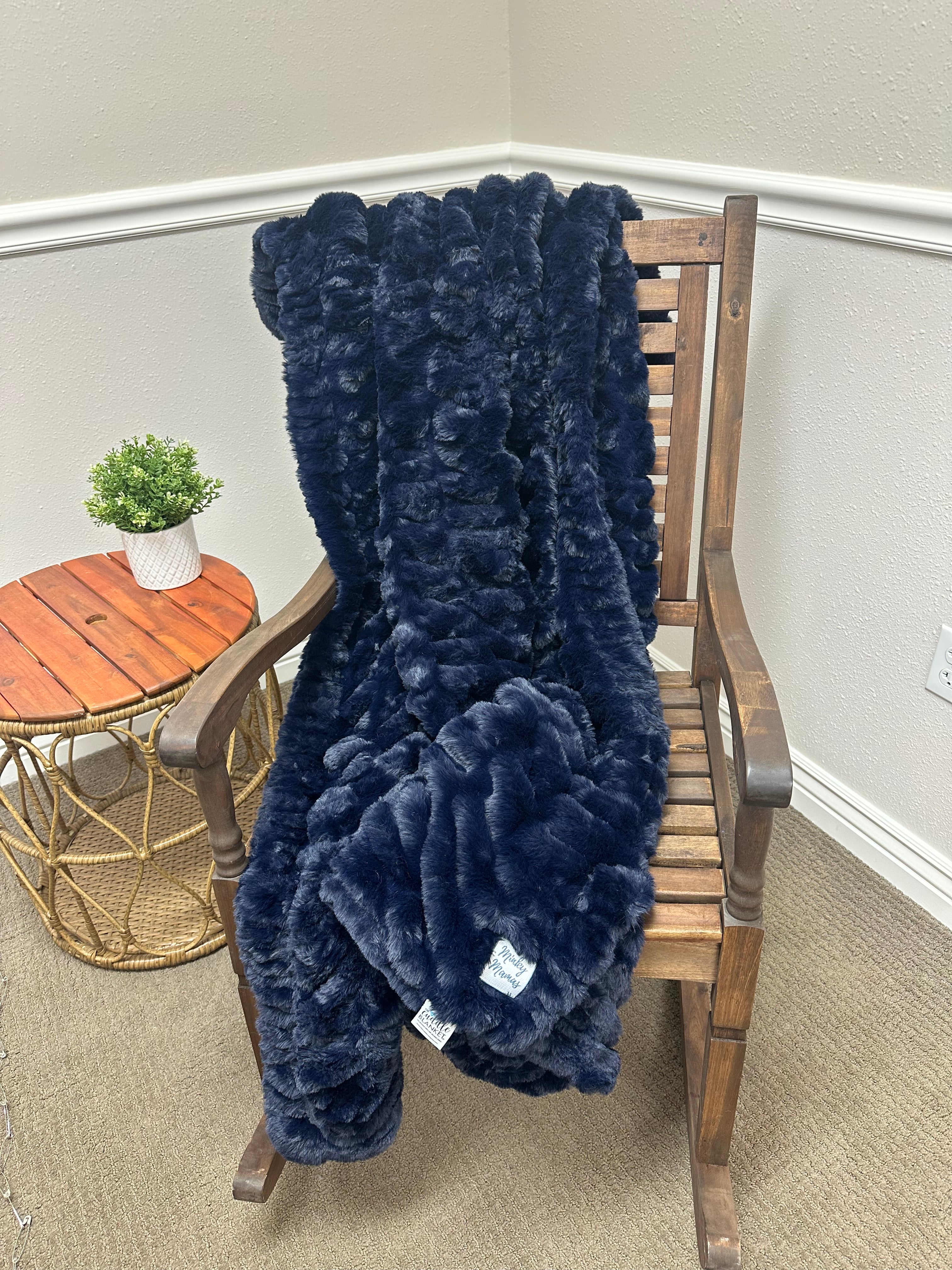 Ink Milan Throw