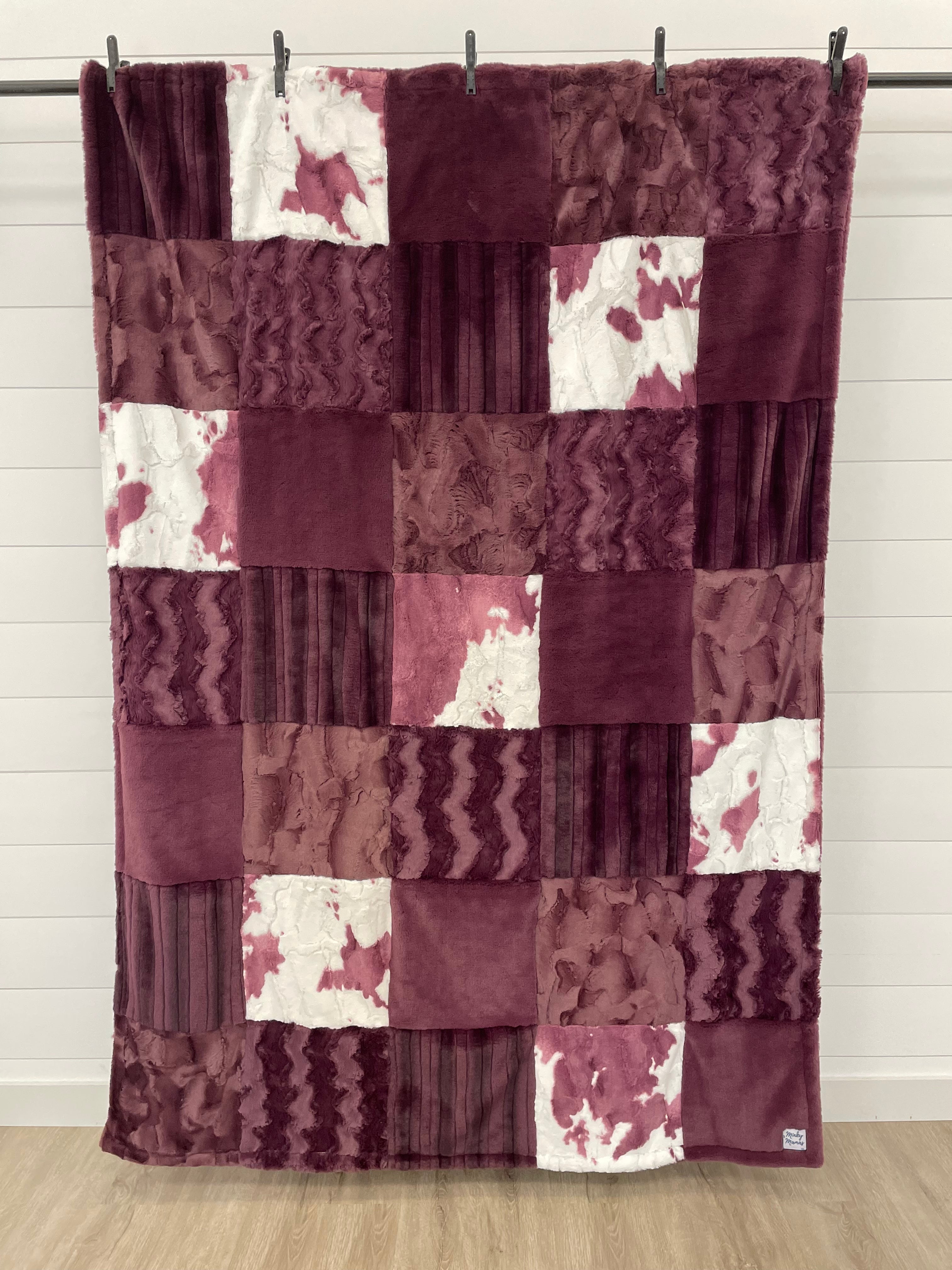 Minky online Mama Blanket