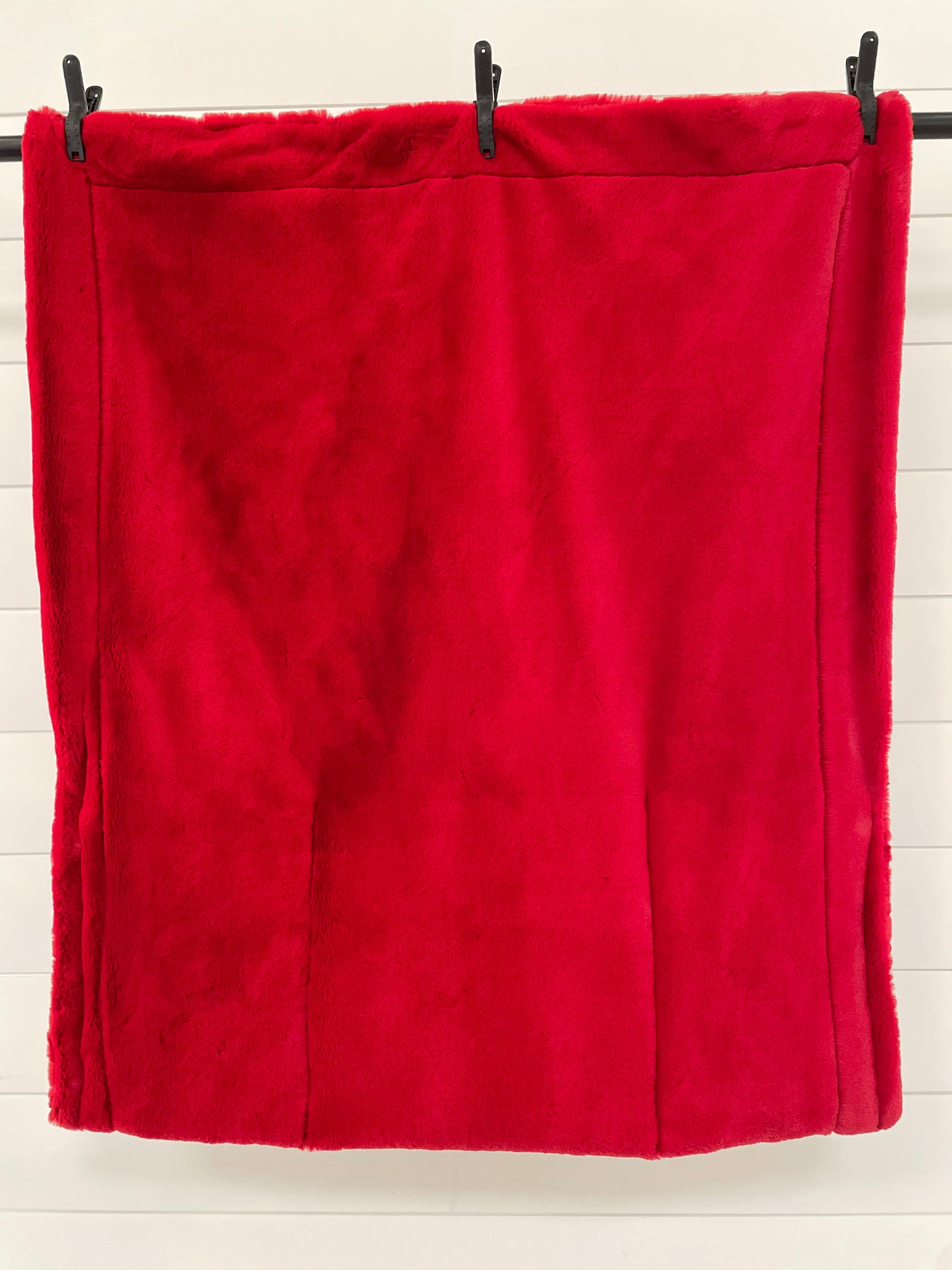 Cardinal Vienna Travel Blanket With Seal on the Back