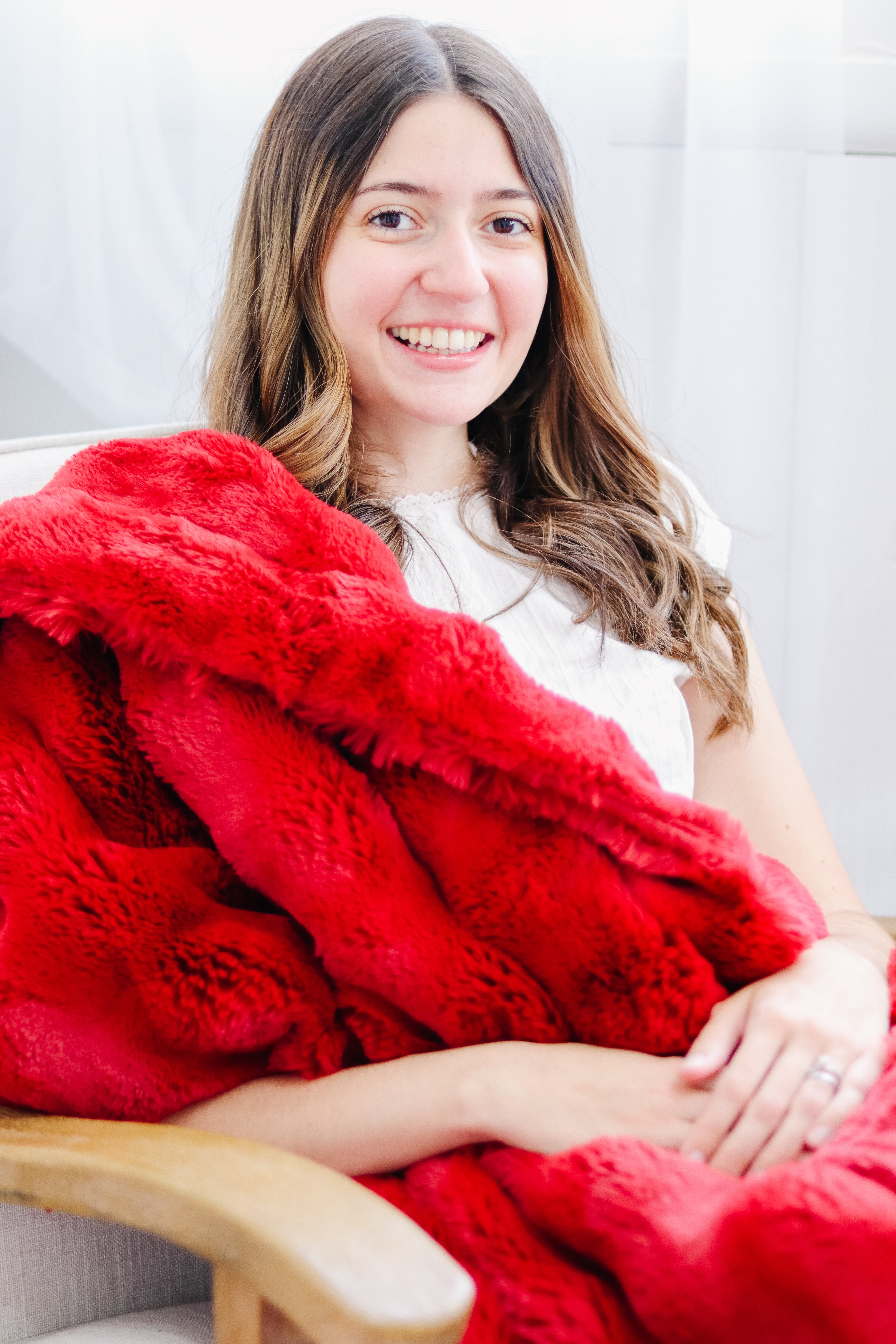 Crimson Simple Throw