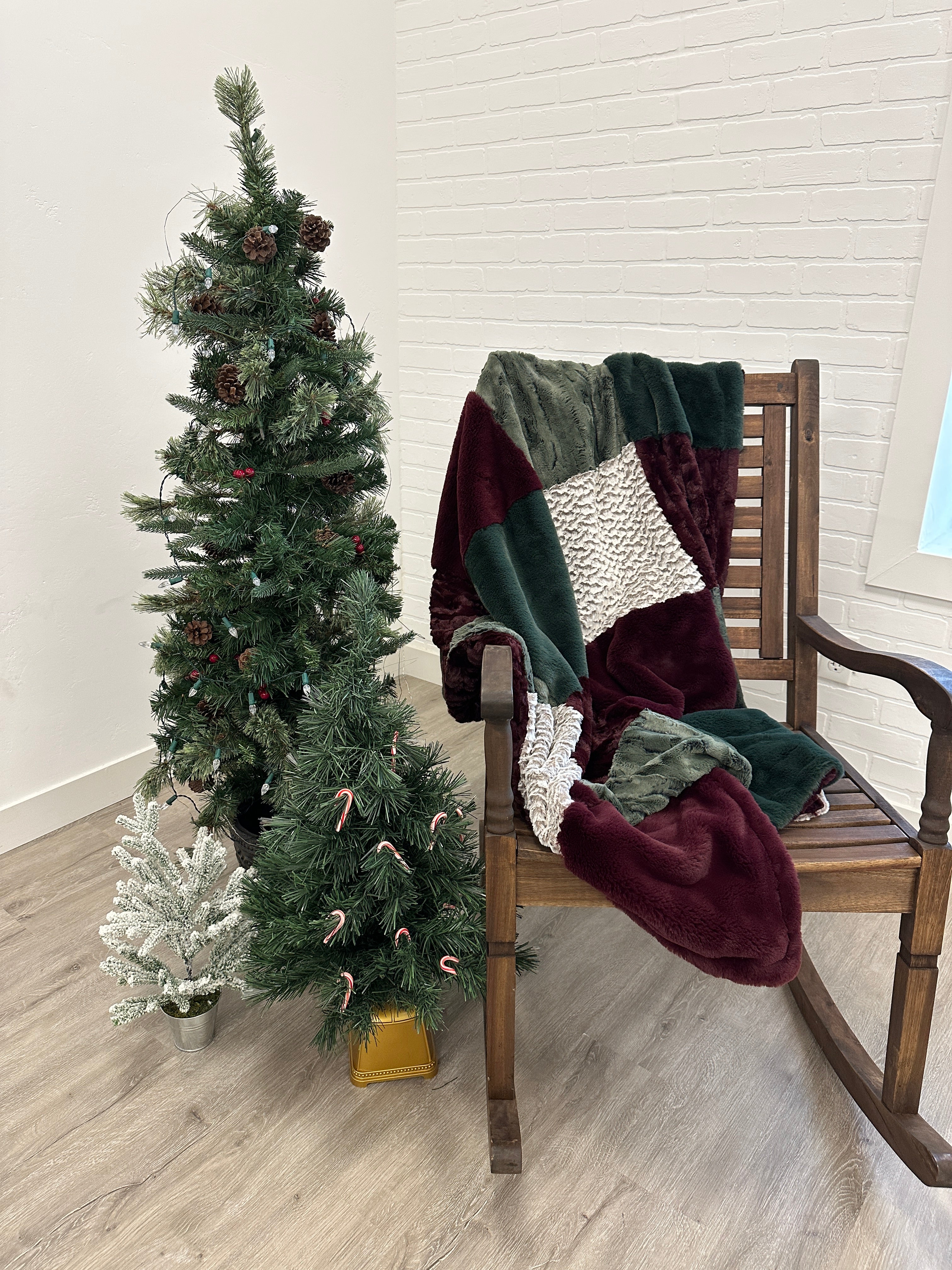 Cozy Christmas Patchwork Throw