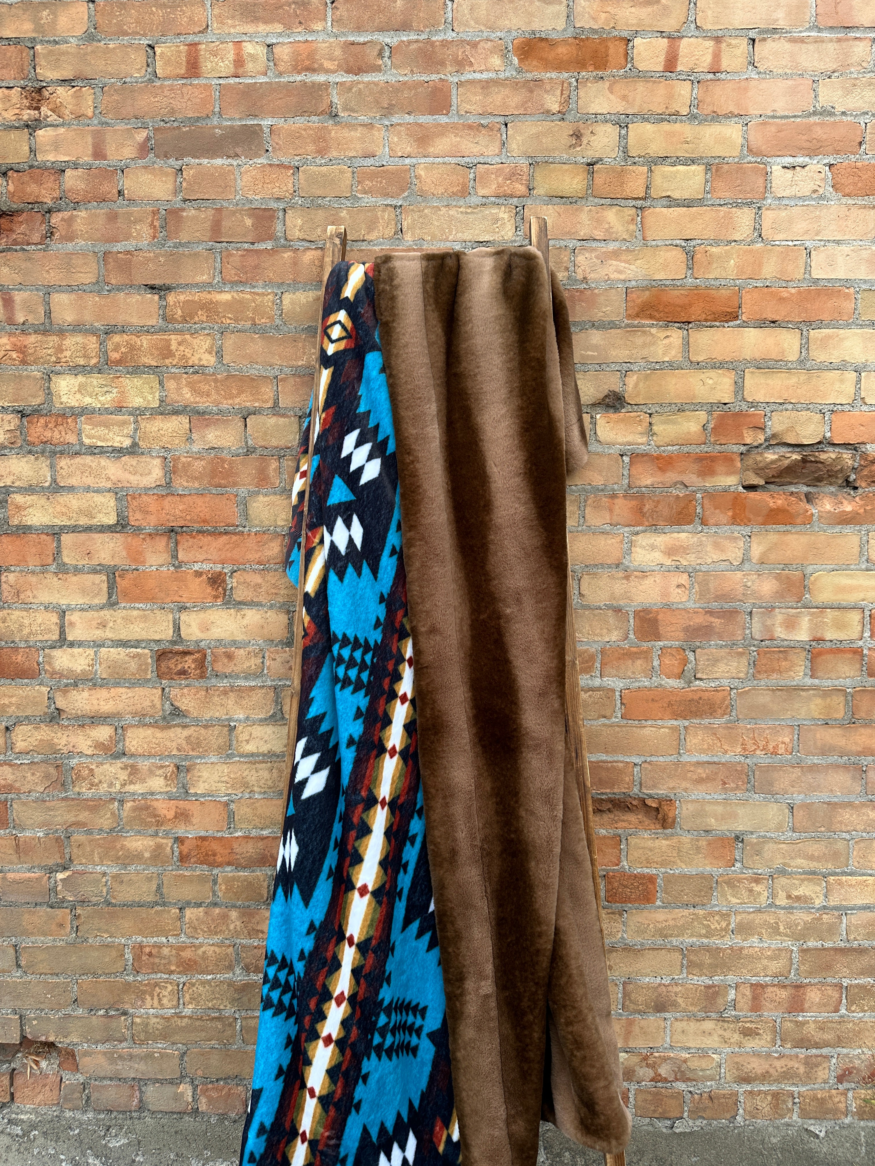 Aztec Simple Minky Mama
