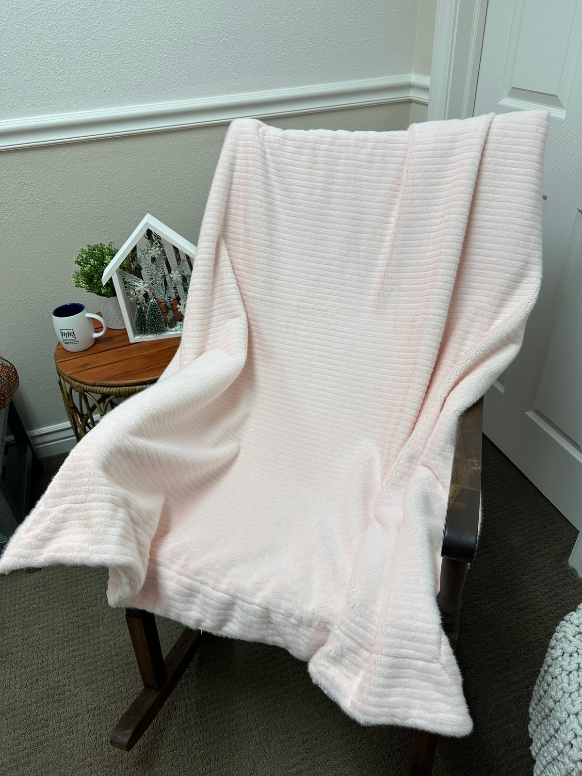 Ice Pink Quinn Throw